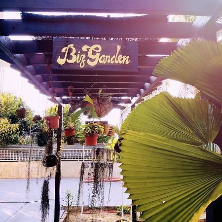 Big Garden Homestay Pantai Remis Luaran gambar