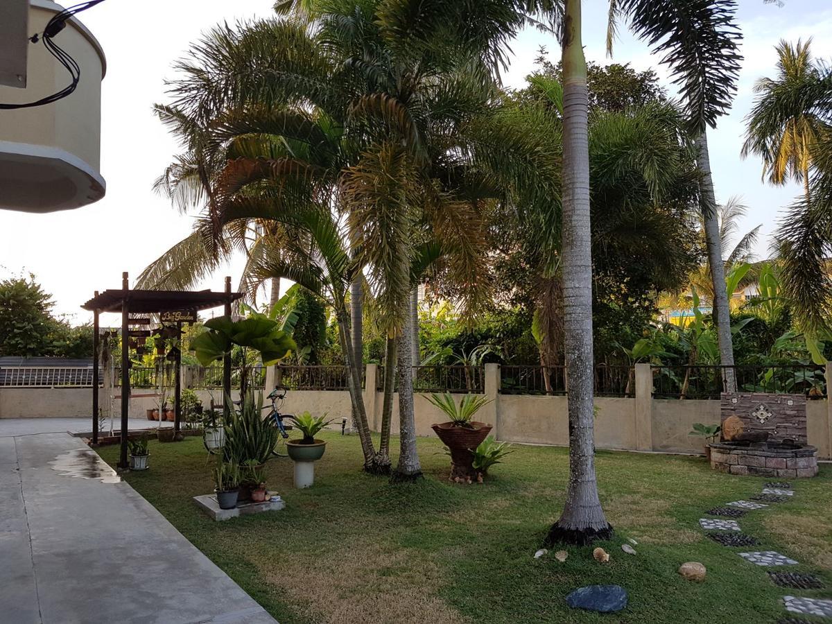 Big Garden Homestay Pantai Remis Luaran gambar
