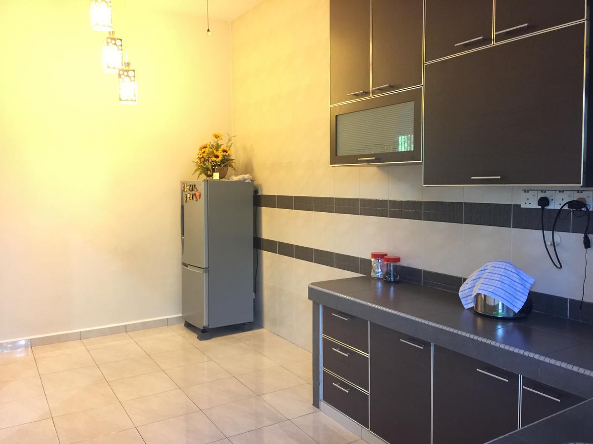 Big Garden Homestay Pantai Remis Luaran gambar